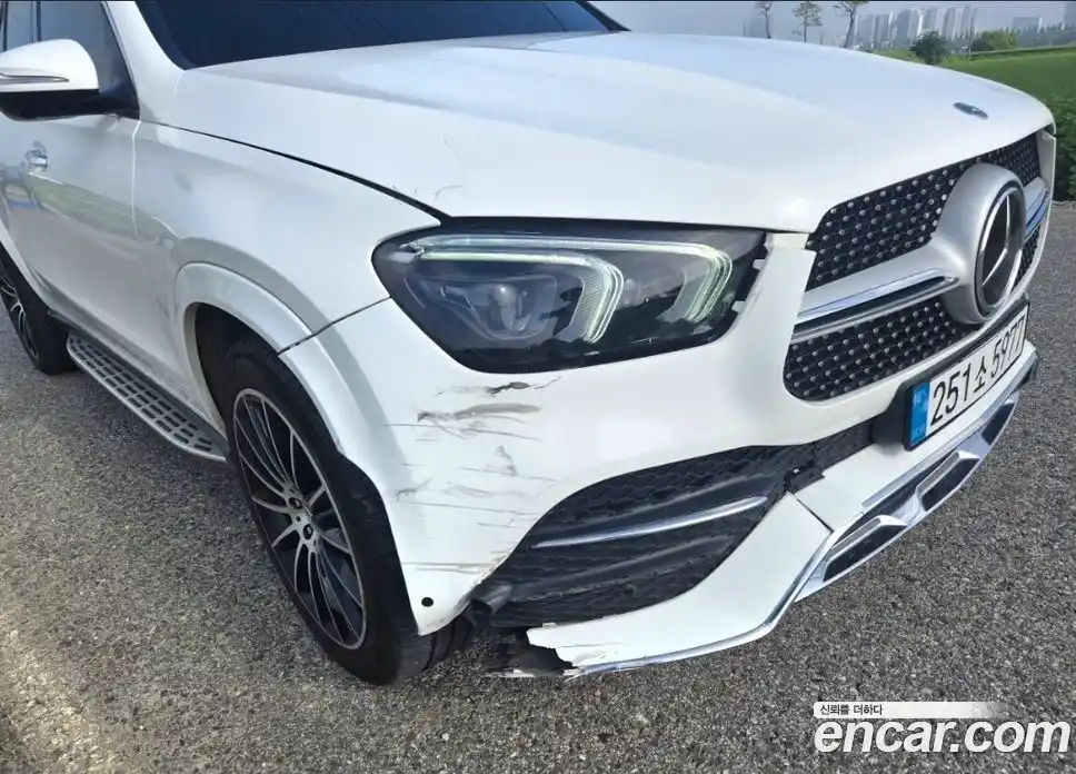 Mercedes-Benz GLE-Class 2023 3.0 гидро в Москве № 592581, фото 14