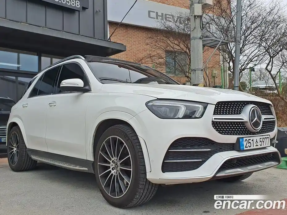 Mercedes-Benz GLE-Class 2023 3.0 гидро в Москве № 592581, фото 4