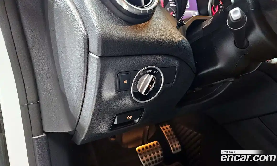 Mercedes-Benz CLA-Class 2018 2.0 гидро в Москве № 624382, фото 18