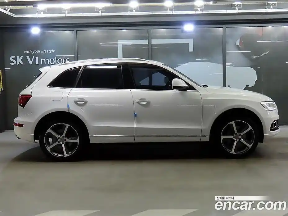 Audi Q5 2015 3.0 гидро в Москве № 626057, фото 3