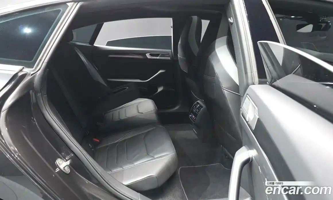 Volkswagen Arteon 2022 2.0 гидро в Москве № 628992, фото 12