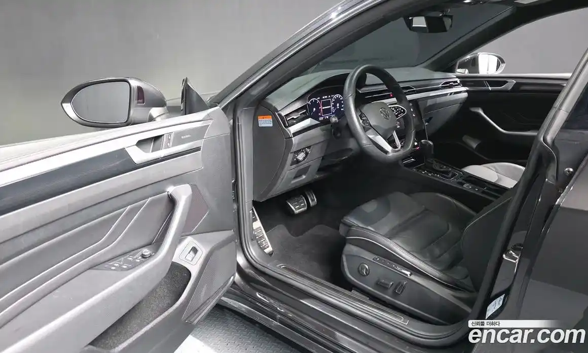 Volkswagen Arteon 2022 2.0 гидро в Москве № 628992, фото 10