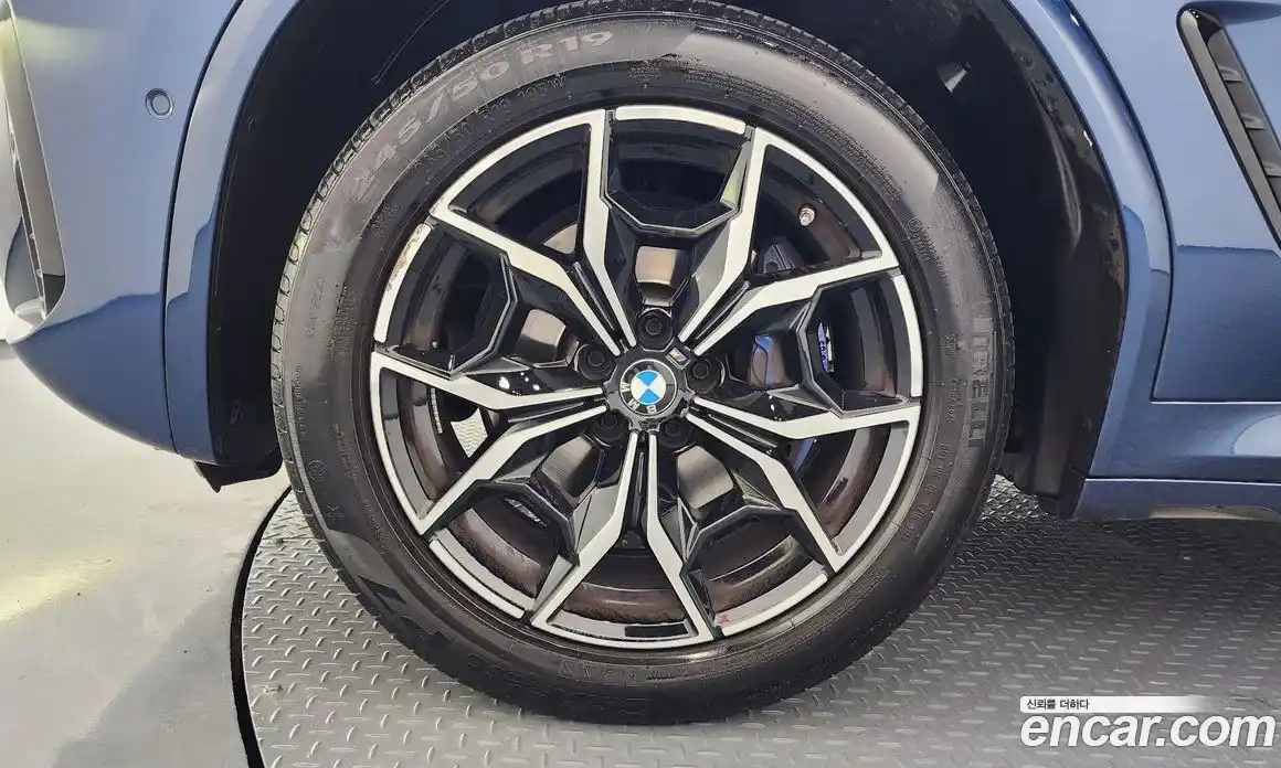 BMW X4 2023 2.0 гидро в Москве № 720851, фото 5