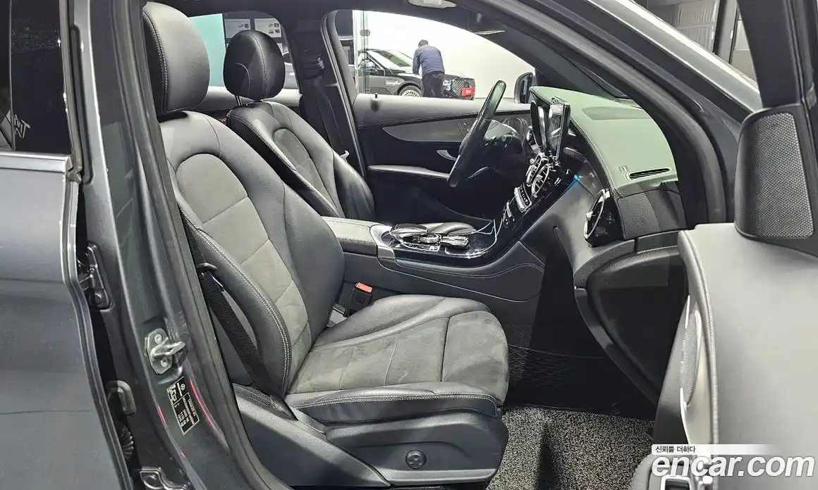 Mercedes-Benz GLC-Class 2019 2.0 гидро в Москве, фото 10