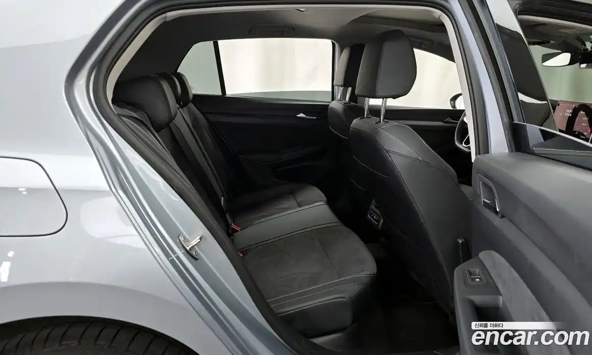 Volkswagen Golf 2025 2.0 гидро в Москве № 767091, фото 12