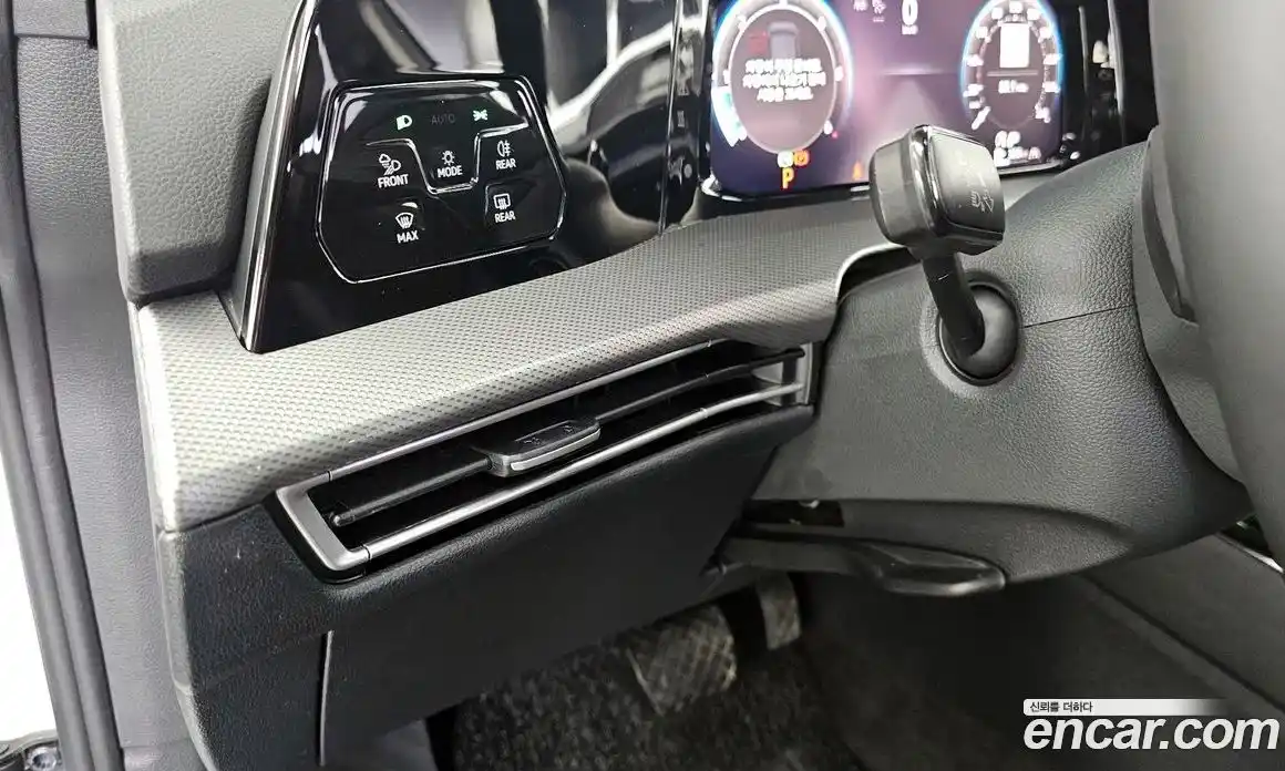 Volkswagen Golf 2025 2.0 гидро в Москве № 767099, фото 19