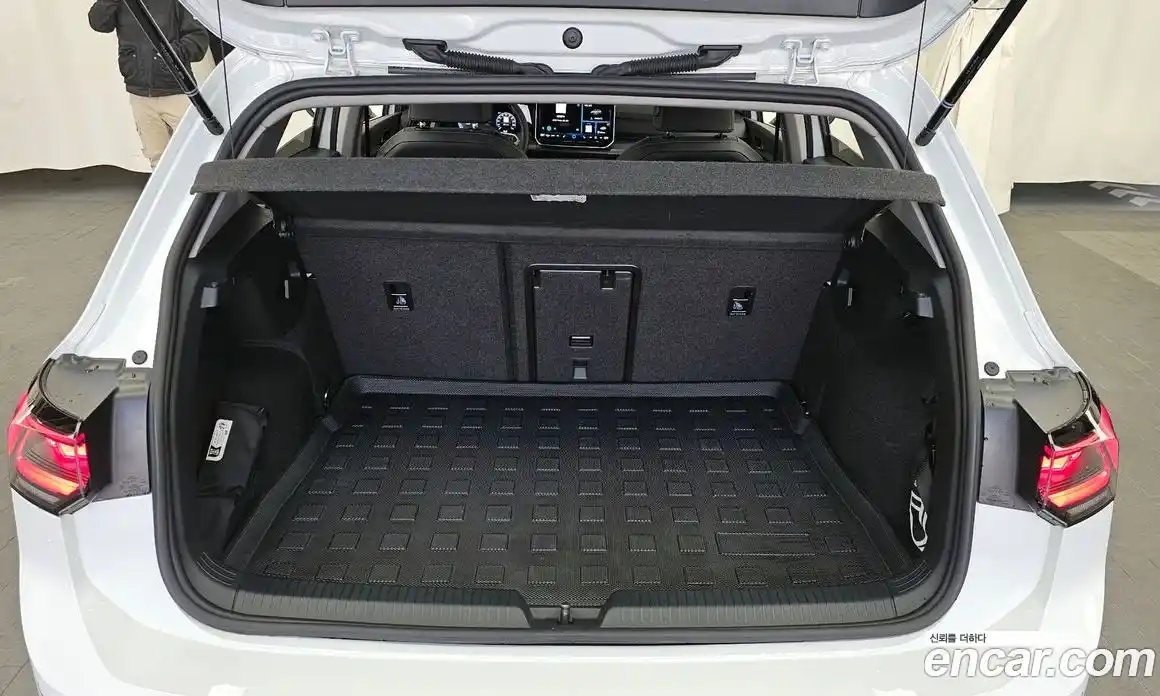 Volkswagen Golf 2025 2.0 гидро в Москве № 767099, фото 20