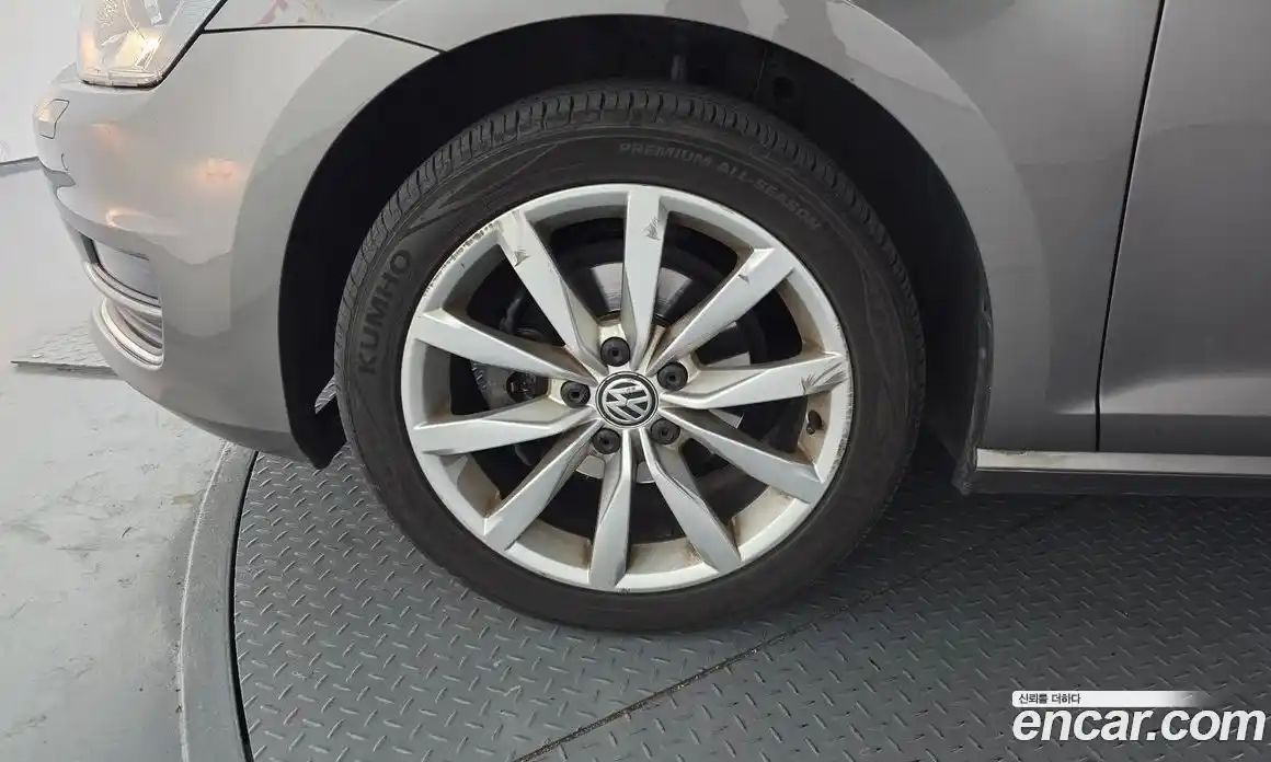 Volkswagen Golf 2014 1.6 гидро в Москве № 767220, фото 5