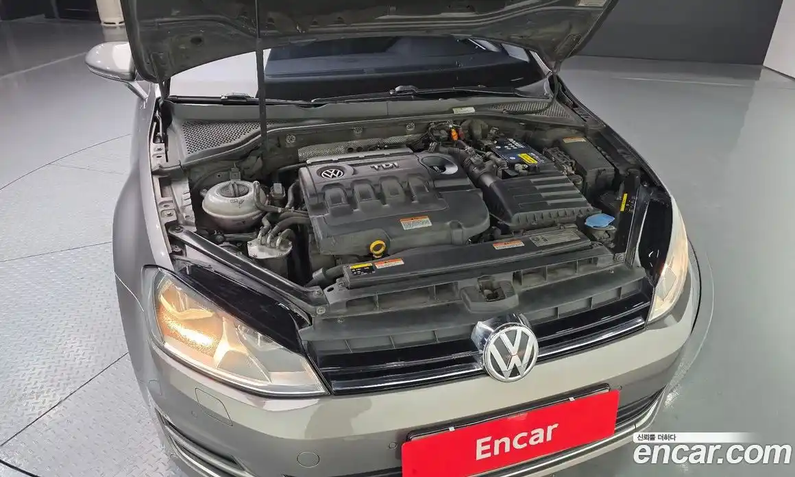 Volkswagen Golf 2014 1.6 гидро в Москве № 767220, фото 6