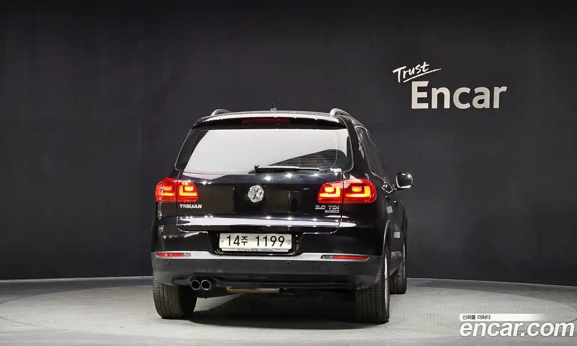 Volkswagen Tiguan 2015 2.0 гидро в Москве № 802881, фото 4