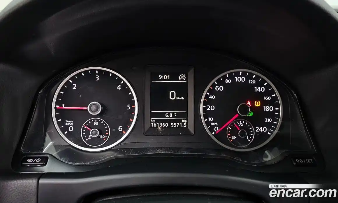 Volkswagen Tiguan 2015 2.0 гидро в Москве № 802881, фото 8