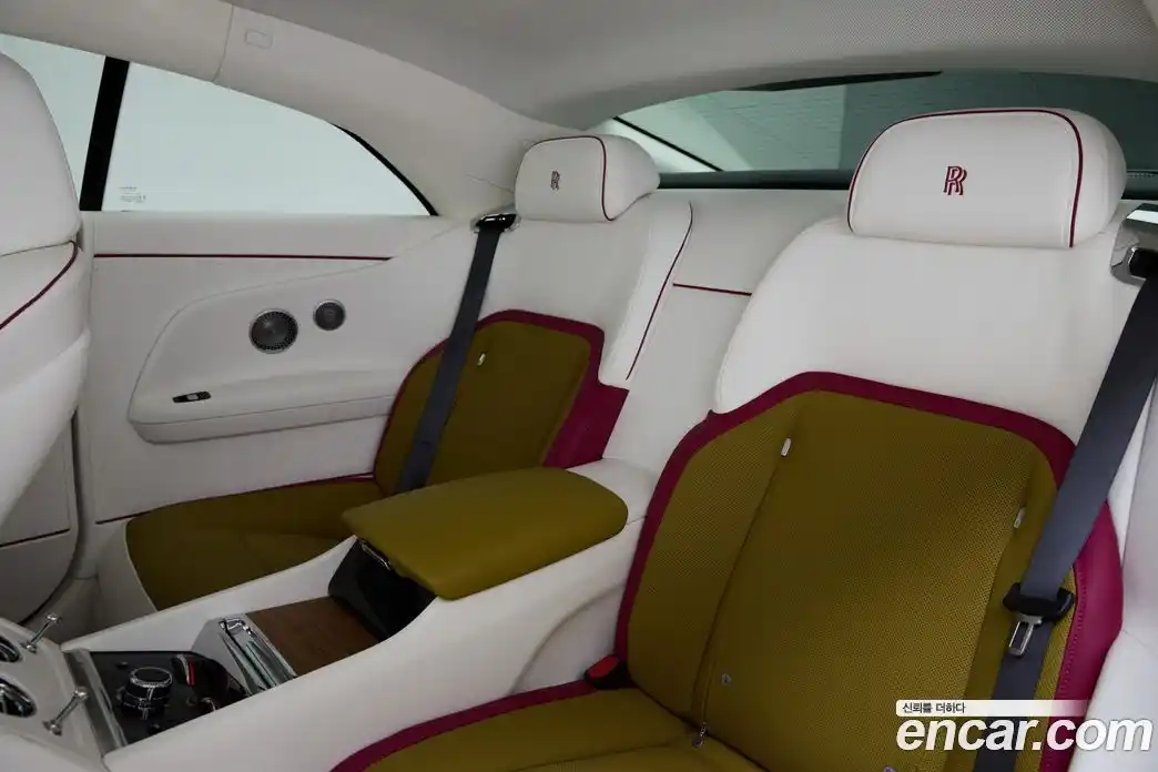 Rolls-Royce Spectre 2024 гидро в Москве № 816896, фото 13