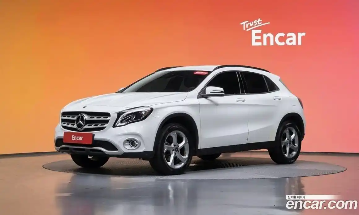 Mercedes-Benz GLA-Class 2018 2.0 гидро в Москве № 859161, фото 20