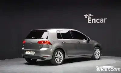Volkswagen Golf 2015 1.6 гидро в Москве № 862521, миниатюра 2
