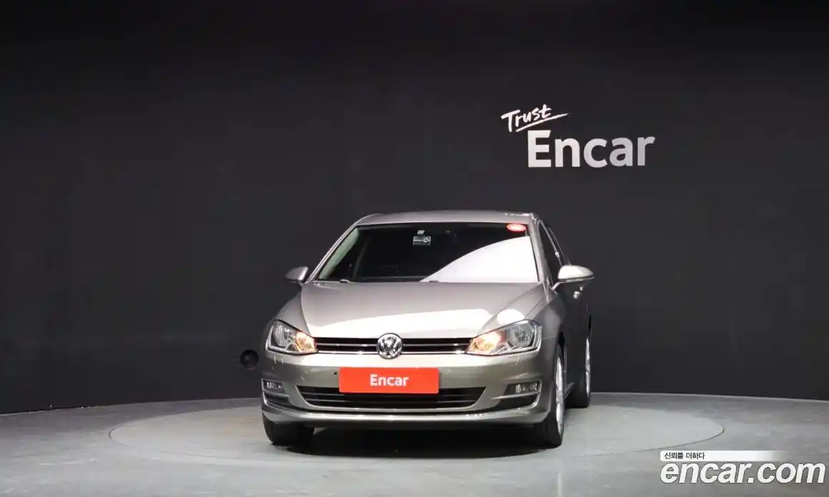 Volkswagen Golf 2015 1.6 гидро в Москве № 862521, фото 3