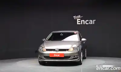 Volkswagen Golf 2015 1.6 гидро в Москве № 862521, миниатюра 3
