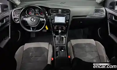 Volkswagen Golf 2015 1.6 гидро в Москве № 862521, миниатюра 7