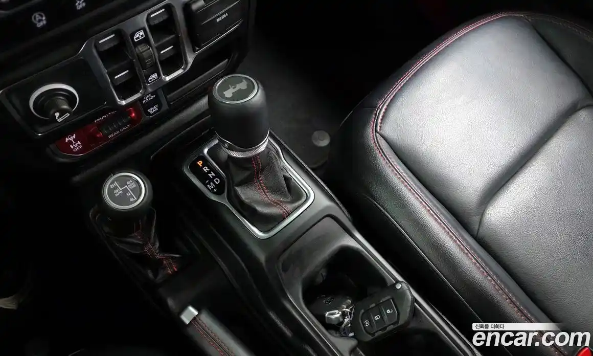 Jeep Wrangler 2021 2.0 гидро в Москве № 862922, фото 9
