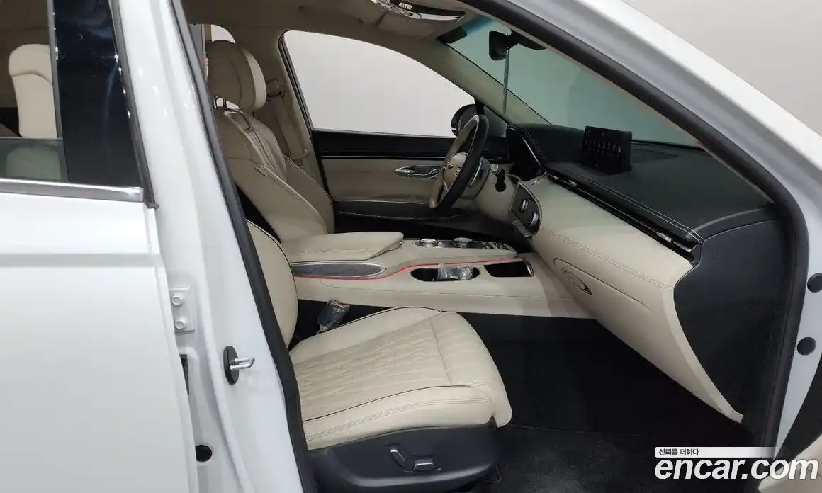 Genesis GV70 2021 2.5 Автомат в Москве № 888637, фото 11