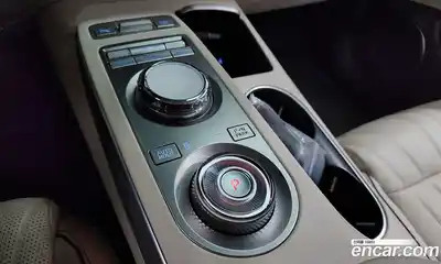 Genesis GV70 2021 2.5 Автомат в Москве № 888637, миниатюра 9