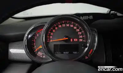 Mini Cooper 2020 1.5 гидро в Москве, миниатюра 7