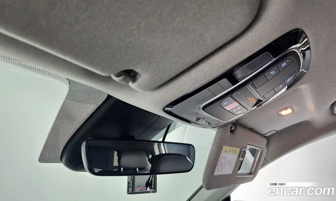 Hyundai Santa Fe 2022 2.5 Автомат в Москве № 926899, фото 17