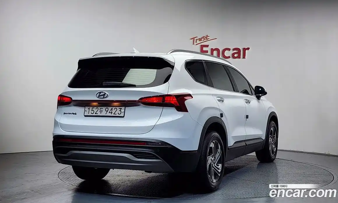 Hyundai Santa Fe 2022 2.5 Автомат в Москве № 926899, фото 2