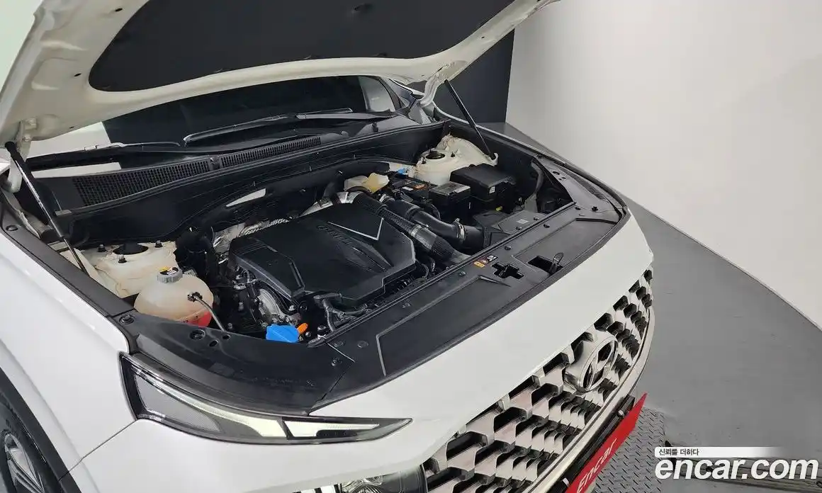 Hyundai Santa Fe 2022 2.5 Автомат в Москве № 926899, фото 6