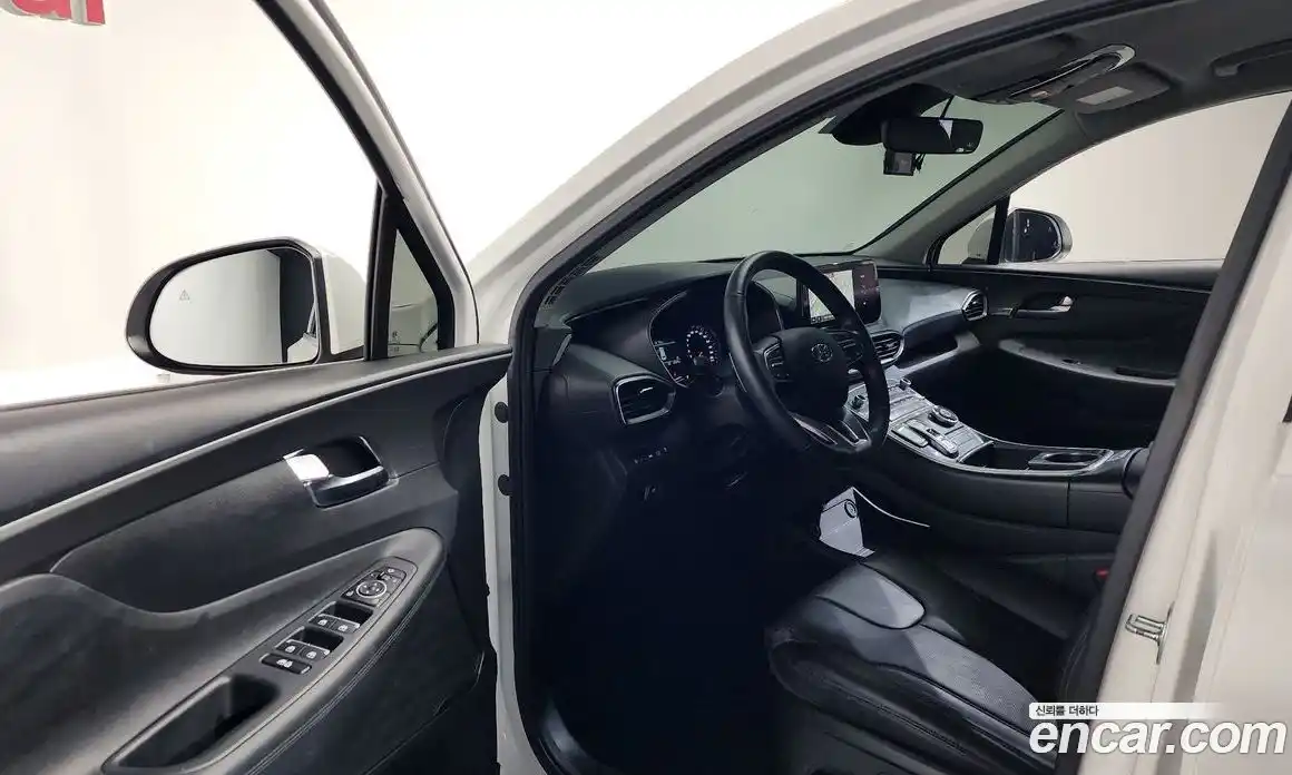 Hyundai Santa Fe 2022 2.5 Автомат в Москве № 926899, фото 10