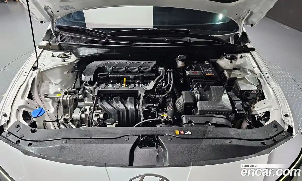 Hyundai Avante 2023 1.6 гидро в Москве № 927181, фото 6