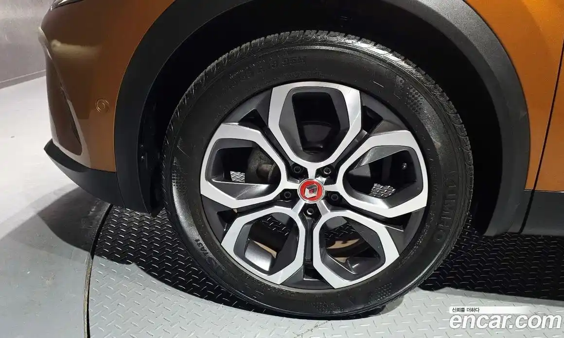 Renault Captur 2020 1.3 гидро в Москве, фото 5