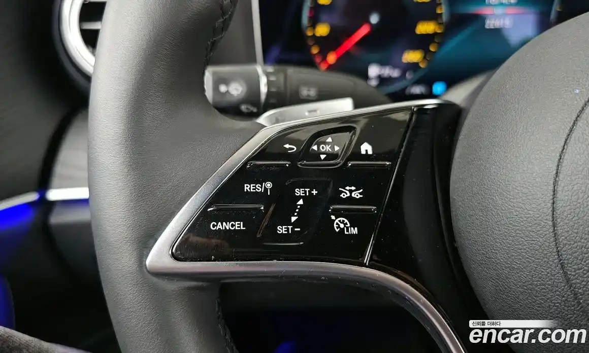 Mercedes-Benz E-Class 2022 2.0 гидро, фото 16