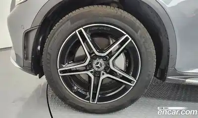 Mercedes-Benz GLC-Class 2022 2.0 гидро в Москве № 969626, миниатюра 5