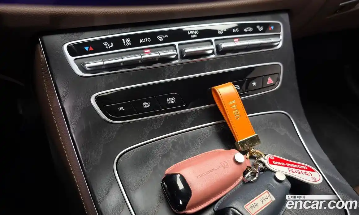 Mercedes-Benz E-Class 2021 2.0 гидро, фото 15