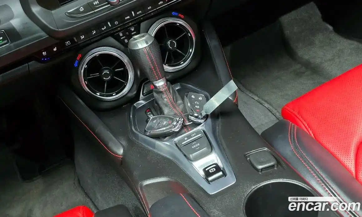 Chevrolet Camaro 2017 6.2 Автомат в Москве № 974387, фото 9