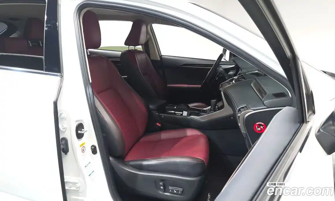 Lexus NX 2019 2.5 гидро в Москве № 975839, фото 9