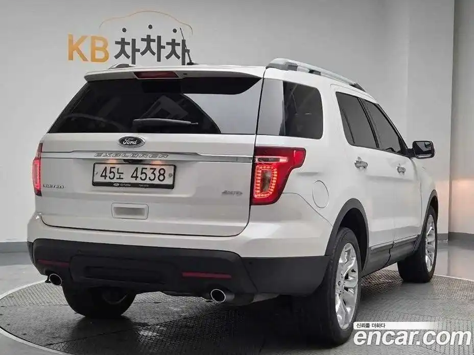 Ford Explorer 2013 3.5 гидро в Москве № 976394, фото 3