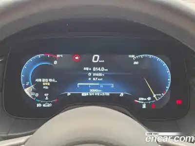 Maserati Grecale 2023 3.0 гидро в Москве № 976450, миниатюра 8