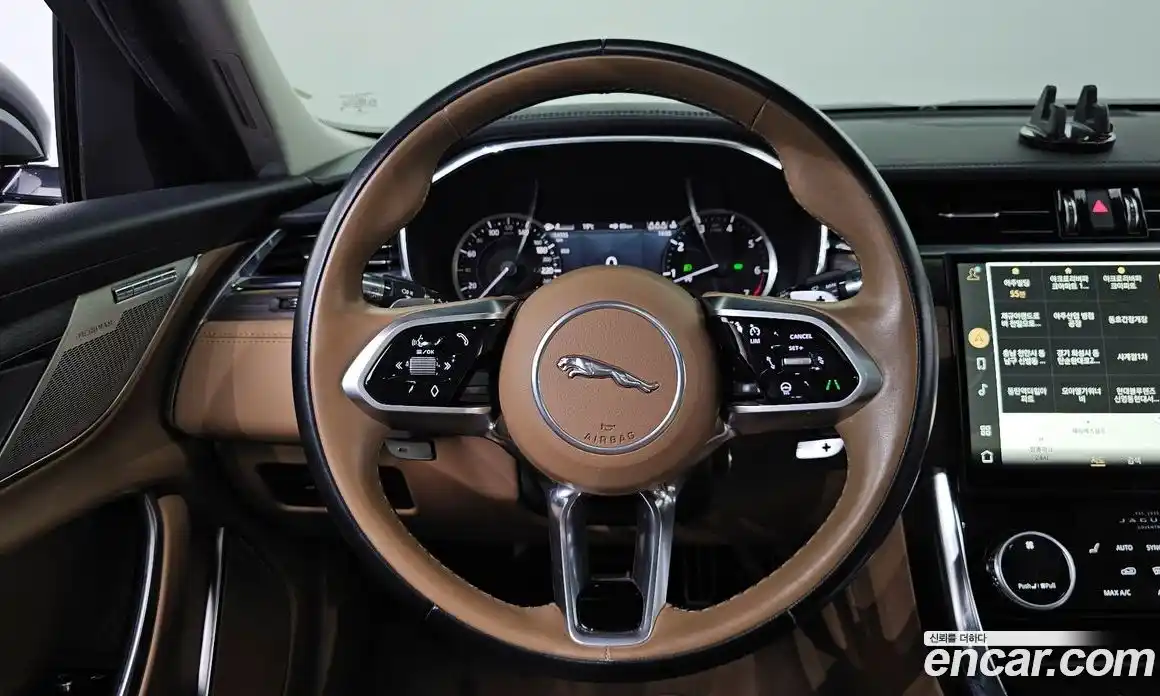 Jaguar XF 2022 2.0 гидро в Москве № 976483, фото 13