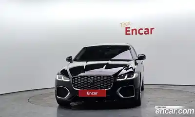 Jaguar XF 2022 2.0 гидро в Москве № 976483, миниатюра 3