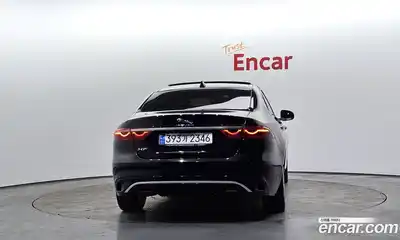 Jaguar XF 2022 2.0 гидро в Москве № 976483, миниатюра 4