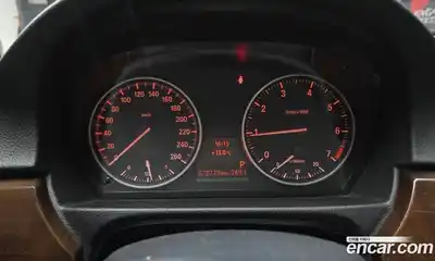 BMW 3-Series 2010 2.0 гидро в Москве № 1001007, миниатюра 8