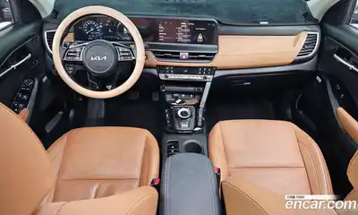 Kia Seltos 2025 1.6 Автомат в Москве № 1002588, миниатюра 7