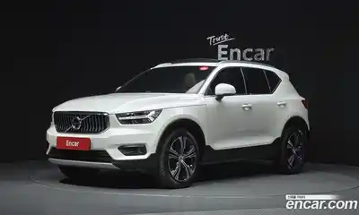 Volvo XC40, 2022