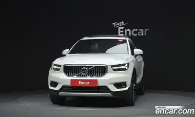 Volvo XC40 2022 2.0 гидро в Москве № 1002667, миниатюра 3