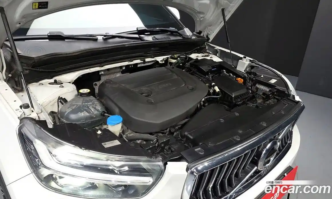 Volvo XC40 2022 2.0 гидро в Москве № 1002667, фото 6