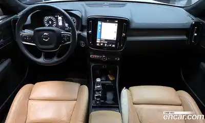 Volvo XC40 2022 2.0 гидро в Москве № 1002667, миниатюра 7