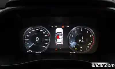 Volvo XC40 2022 2.0 гидро в Москве № 1002667, миниатюра 8