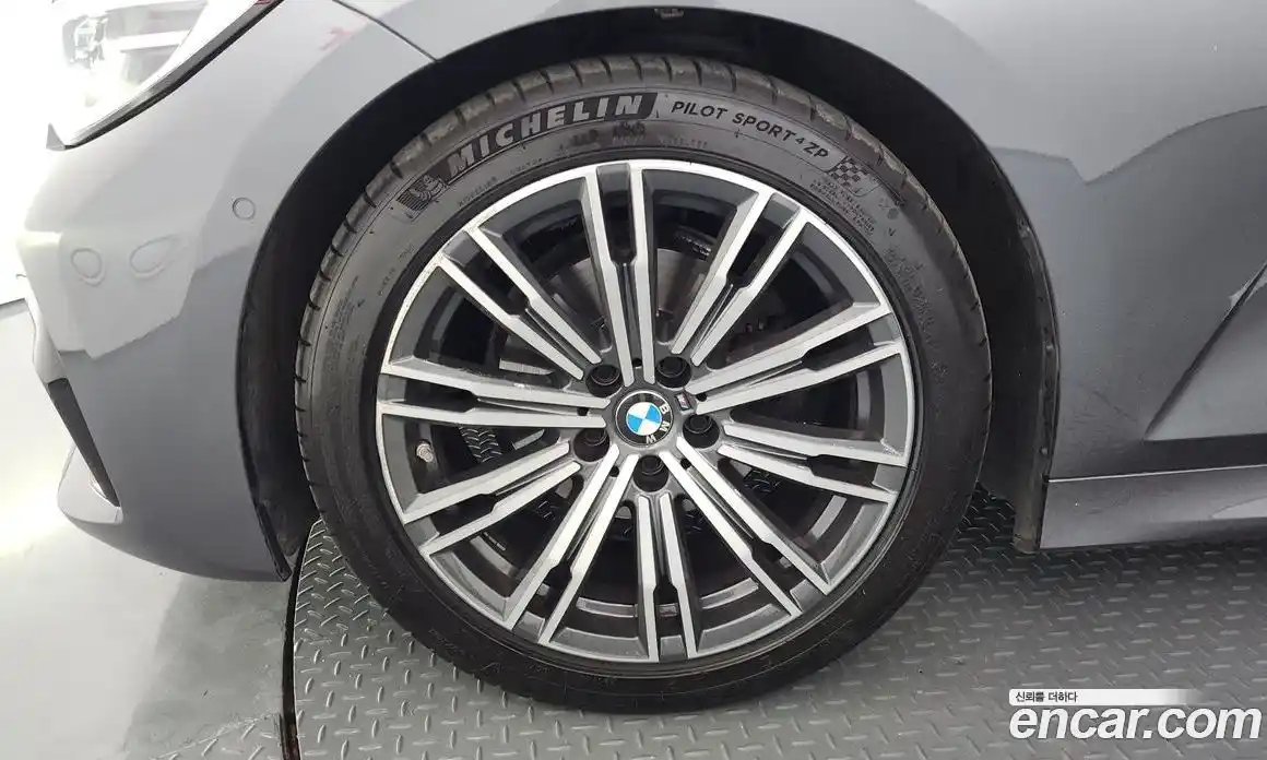 BMW 3-Series 2020 2.0 Автомат в Москве № 1004699, фото 5