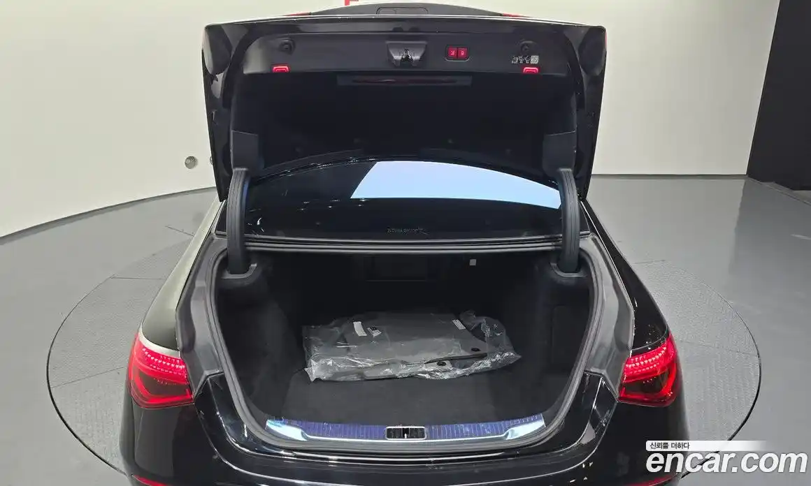Mercedes-Benz S-Class 2023 3.0 гидро в Москве № 1006260, фото 20